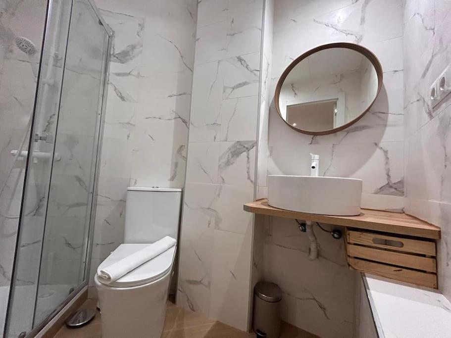 Ideal Studio In Cuatro Caminos - Guipuzcoa Madrid Exteriör bild